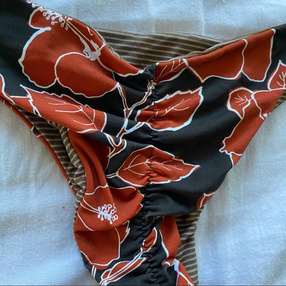 SOLD - Picture 4 of 5